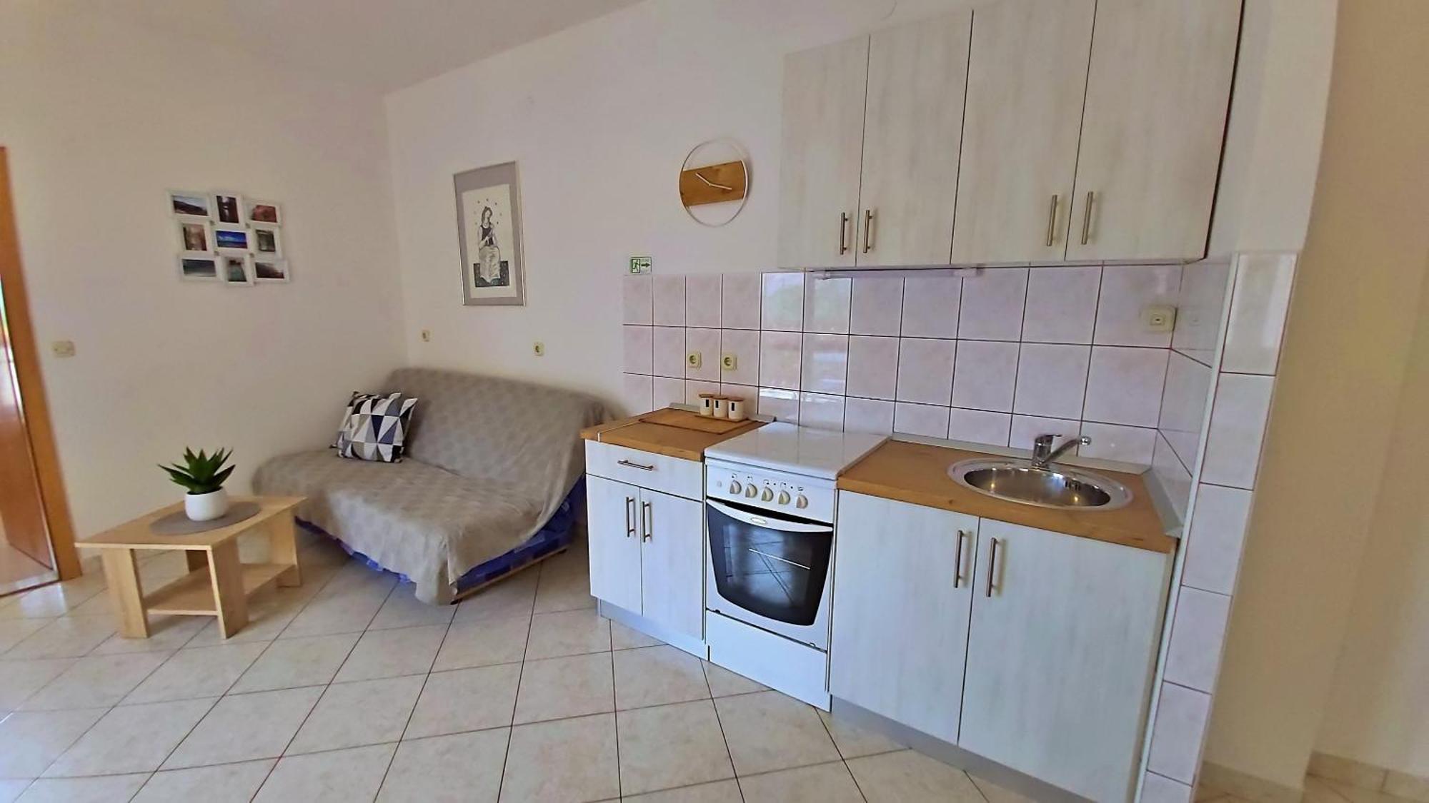 Apartments Zvone 奥米什 客房 照片