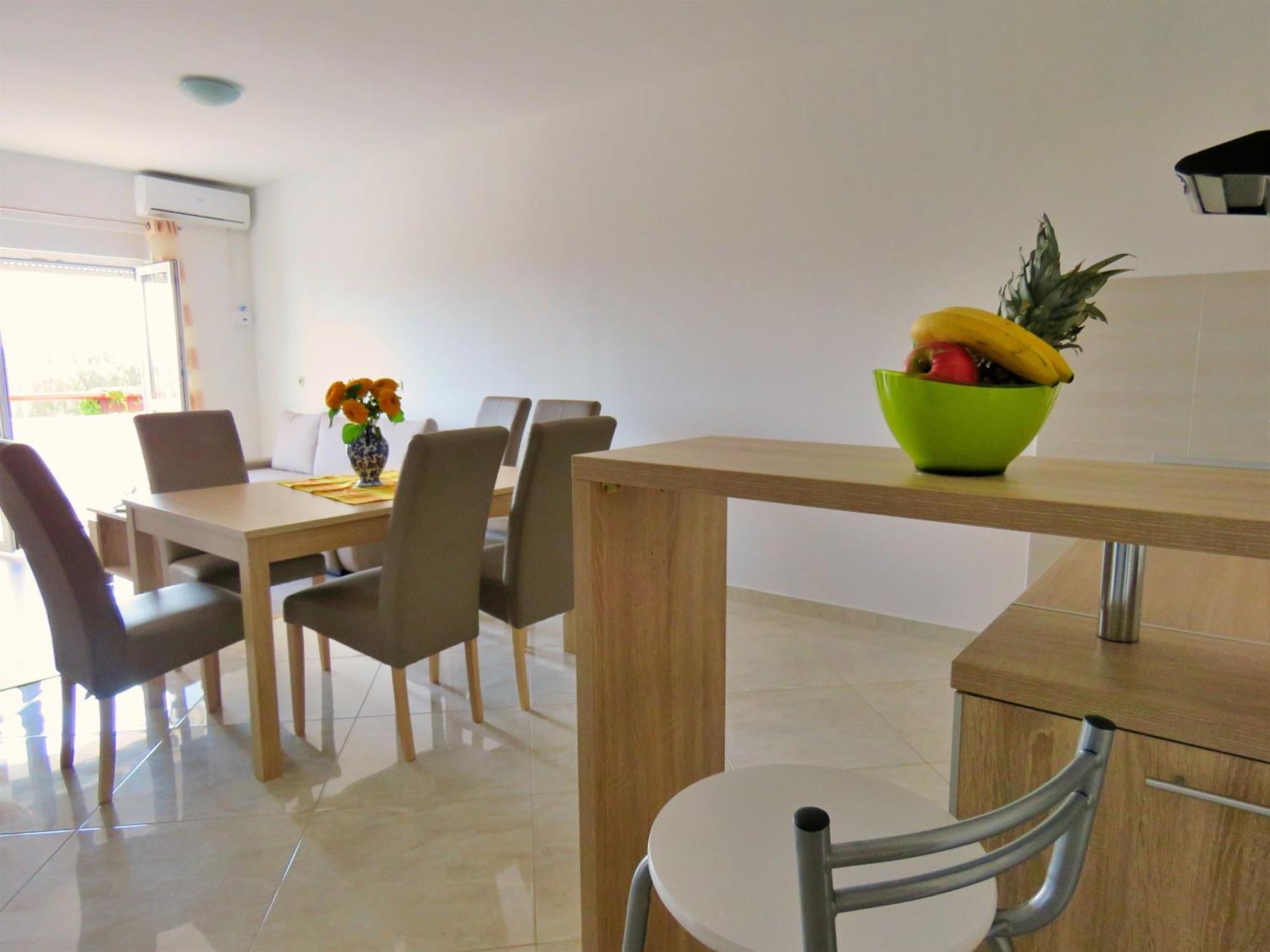 Apartments Zvone 奥米什 客房 照片