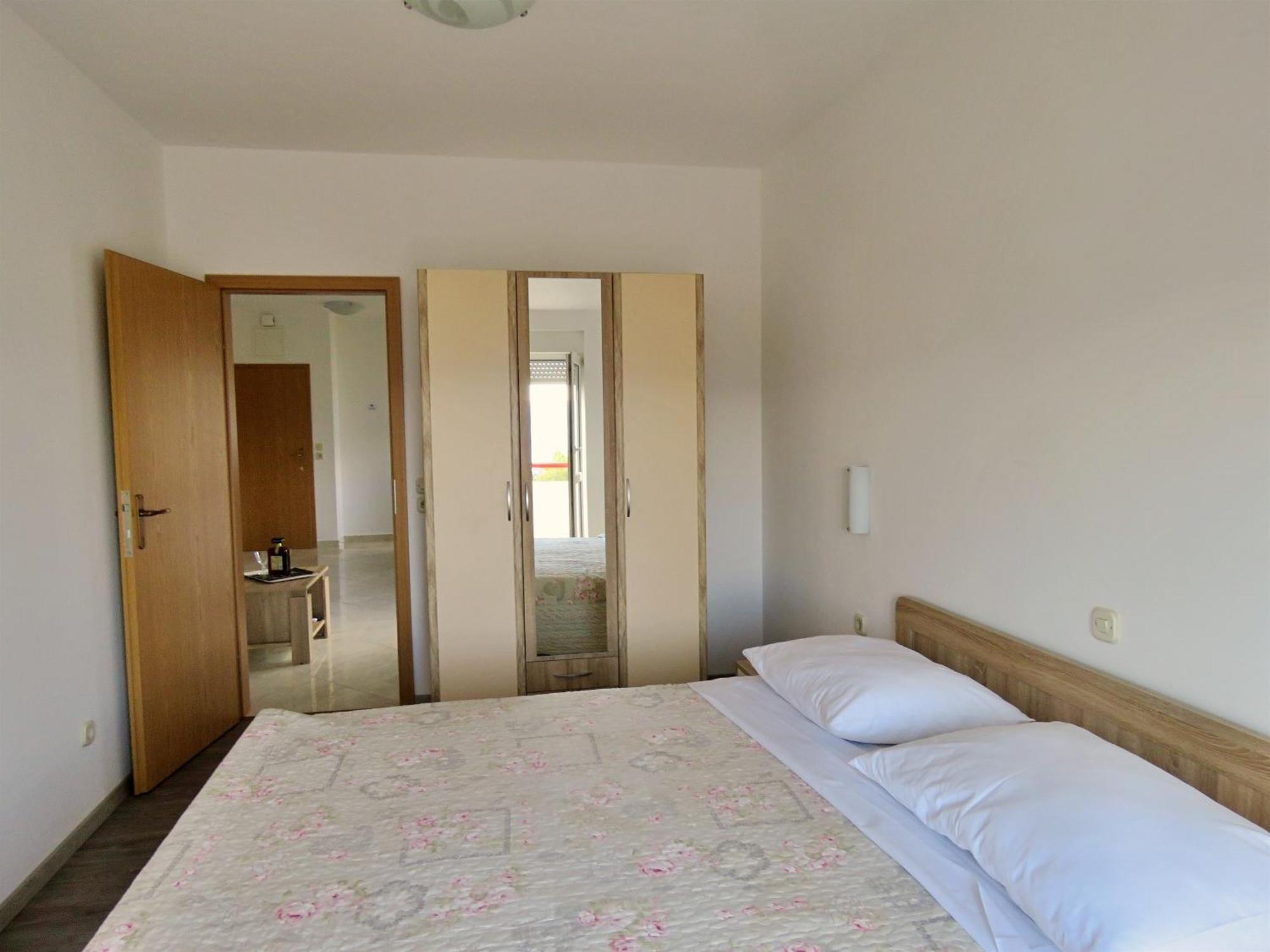 Apartments Zvone 奥米什 客房 照片