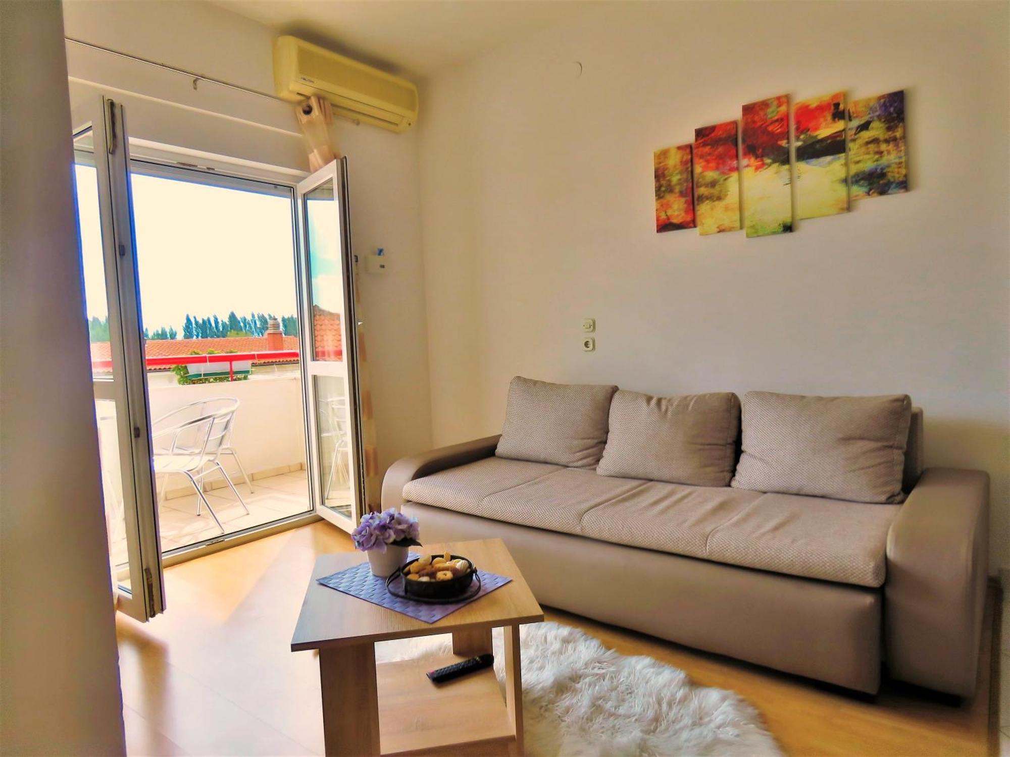 Apartments Zvone 奥米什 客房 照片